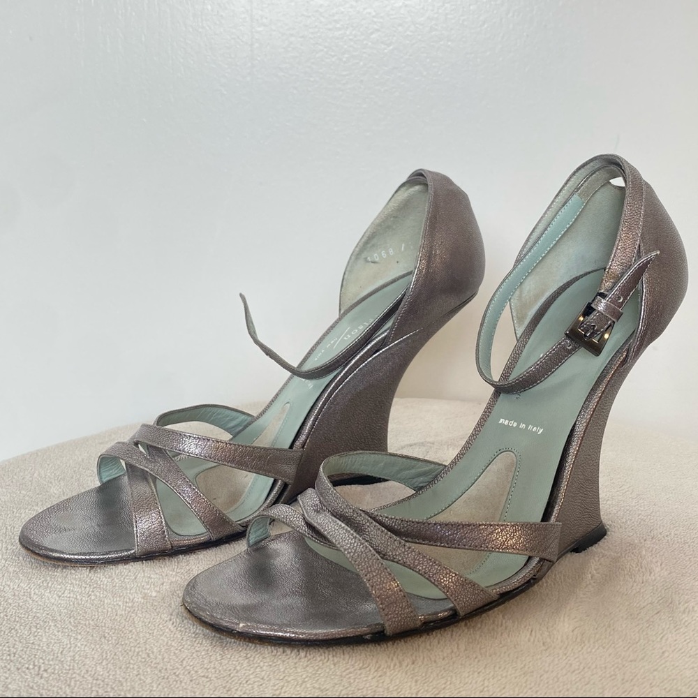 Sigerson Morrison metallic wedges